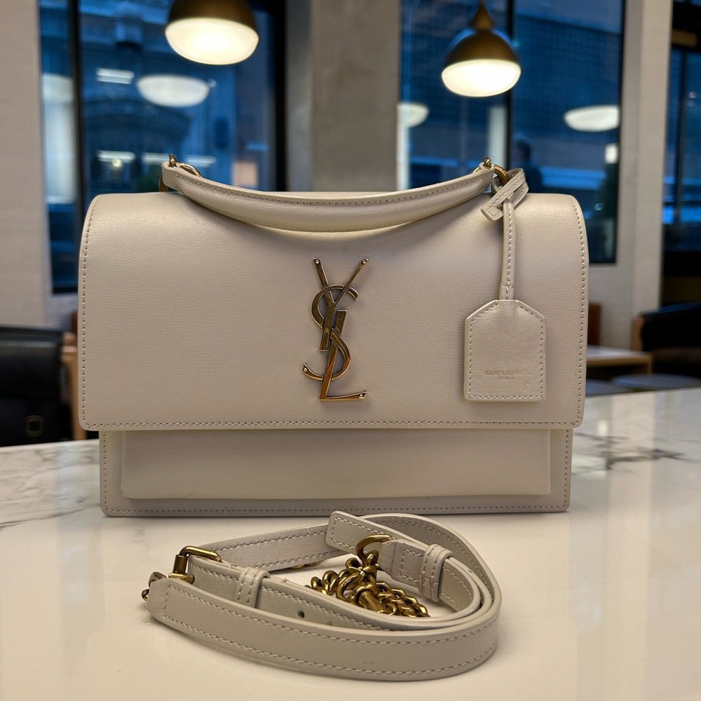 Yves Saint Laurent Medium in Smooth Leather.